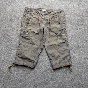 Y2k American eagle capris size 0 cargo 1 small hole shown